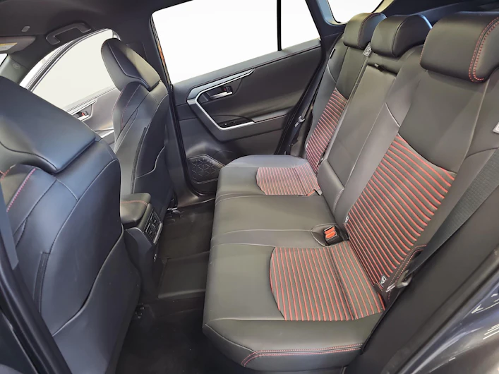 Fahrzeugbild SUZUKI ACROSS