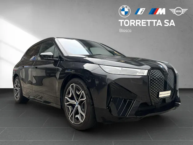 BMW iX xDrive40