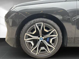 BMW iX xDrive40