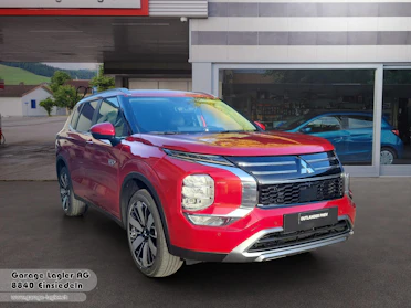 MITSUBISHI OUTLANDER 11