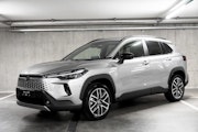 First vehicle image
