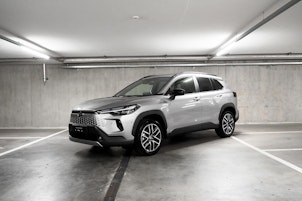 Vehicle image TOYOTA Corolla Cross 2.0 HSD Premium AWD-i