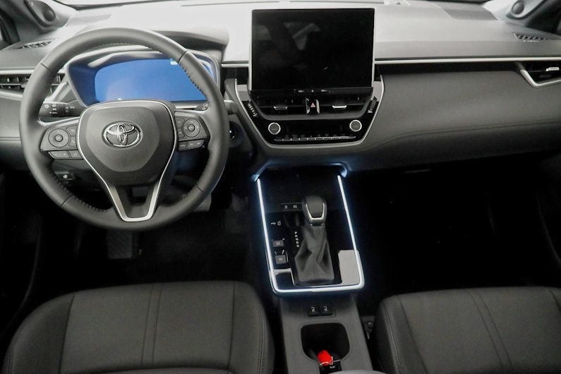 Vehicle image TOYOTA COROLLA CROSS