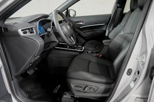 Vehicle image TOYOTA Corolla Cross 2.0 HSD Premium AWD-i