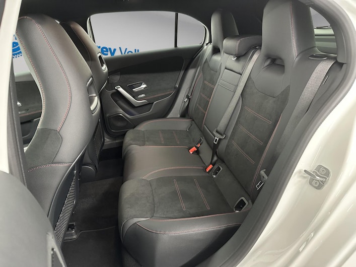 Vehicle image MERCEDES-BENZ A 250