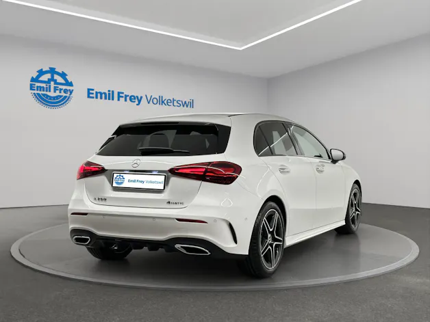 Mercedes-Benz A 250 AMG Line 4m