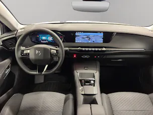 DS Automobiles No4 1.2 Hybrid Pallas