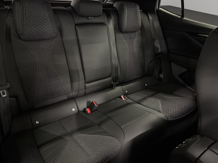 Vehicle image DS AUTOMOBILES 104