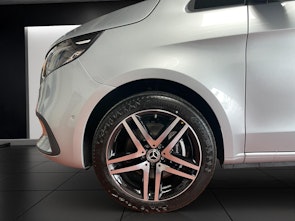 Vehicle image MERCEDES-BENZ V 250 d Style lang Van