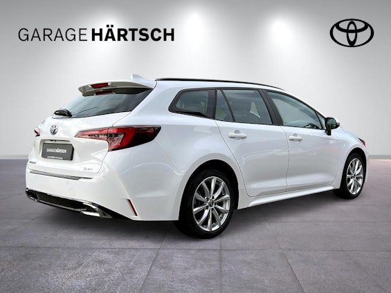 Vehicle image 6 Vehicle image 6