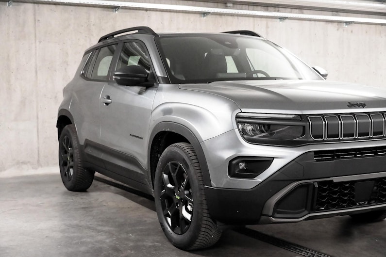 Vehicle image JEEP AVENGER