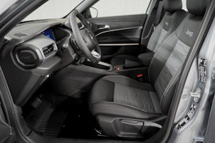 Vehicle image JEEP Avenger 1.2 MHEV Upland 4xe