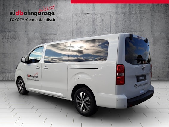 Vehicle image 11 Vehicle image 11