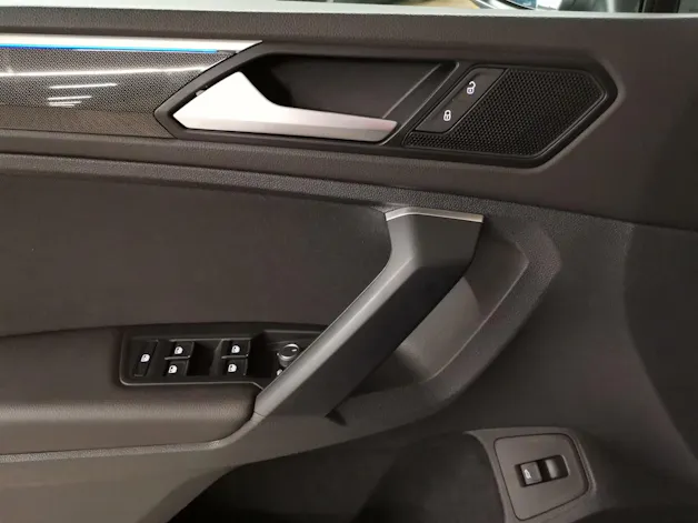 VW Tiguan 2.0 TDI SCR Elegance DSG