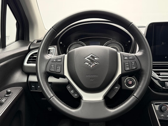 Vehicle image 7 Vehicle image 7