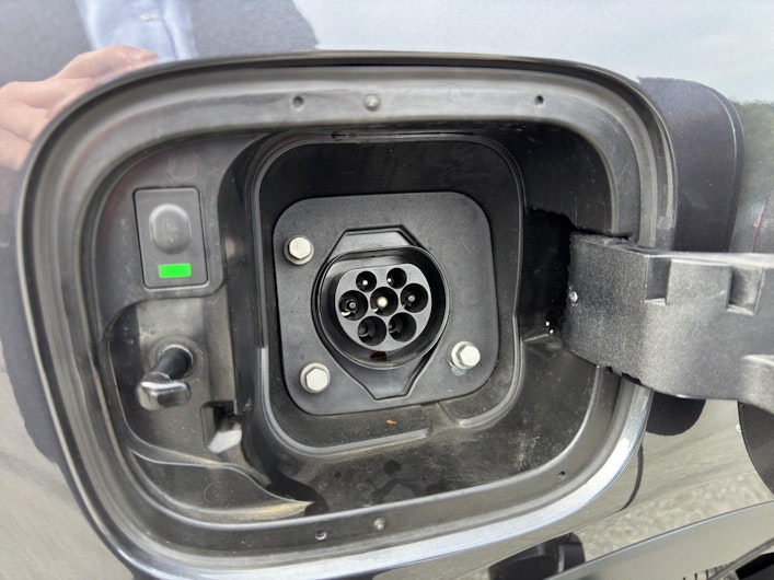 Vehicle image KIA SORENTO