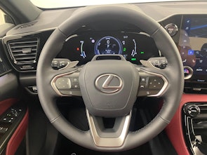 Vehicle image LEXUS NX 450h+ Comfort