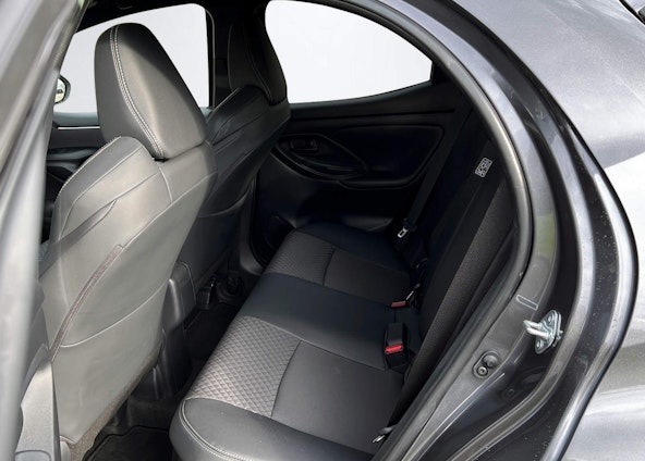 Vehicle image 10 Vehicle image 10