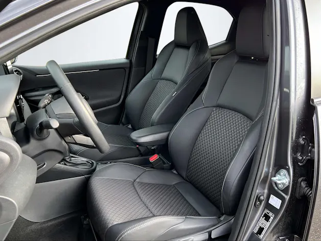 Toyota Yaris 1.5 VVT-i HSD Premium