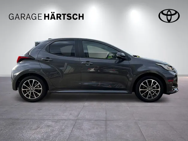 Toyota Yaris 1.5 VVT-i HSD Premium