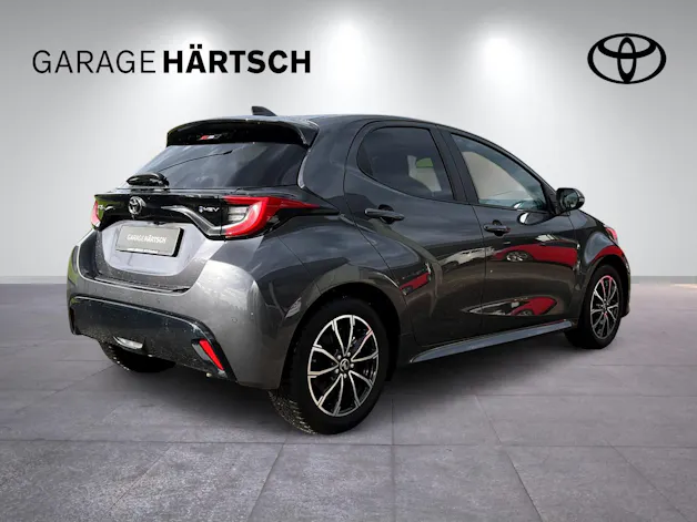 Toyota Yaris 1.5 VVT-i HSD Premium