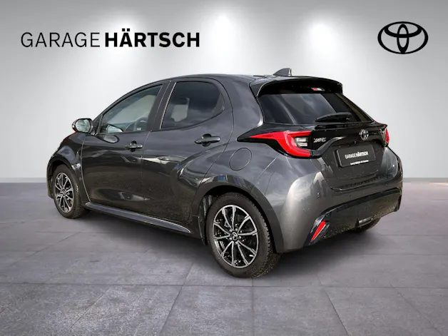 Toyota Yaris 1.5 VVT-i HSD Premium