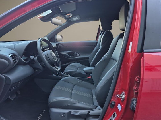 Vehicle image 8