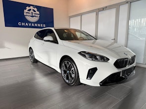 Vehicle image BMW 120i