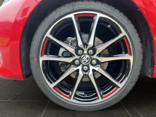 Toyota Yaris 1.5 VVT-i HSD GR Sport 130