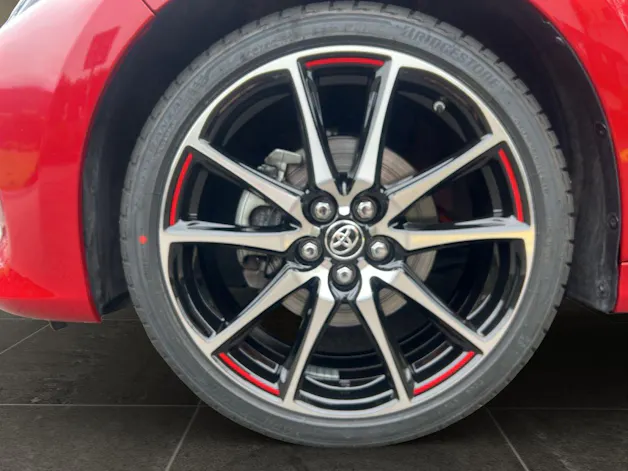 Toyota Yaris 1.5 VVT-i HSD GR Sport 130
