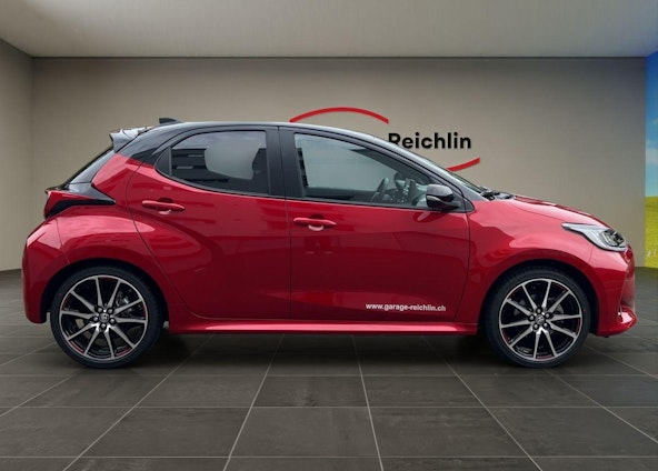 Vehicle image 5 Vehicle image 5