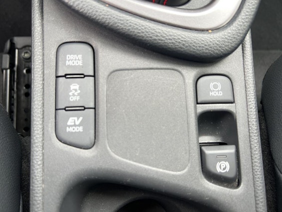 Vehicle image 13 Vehicle image 13