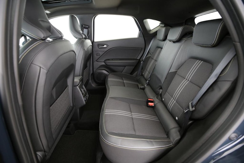 Vehicle image RENAULT CAPTUR