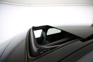 Vehicle image RENAULT Captur 1.6 E-Tech techno