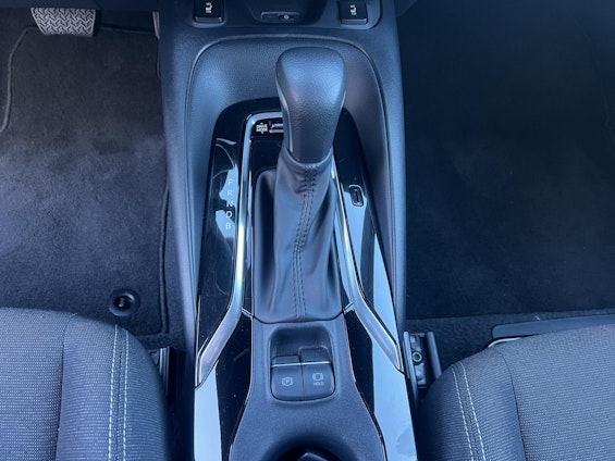 Vehicle image 12 Vehicle image 12