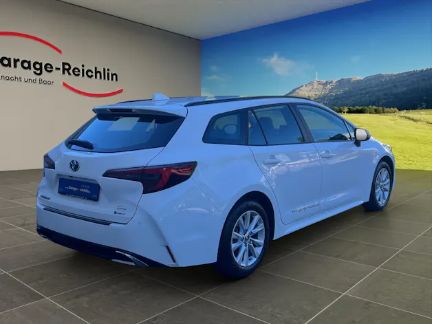 Toyota Corolla Touring Sports 1.8 HSD Comfort