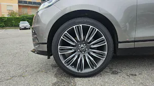 Land Rover Range Rover Velar 2.0 T R-Dynamic HSE