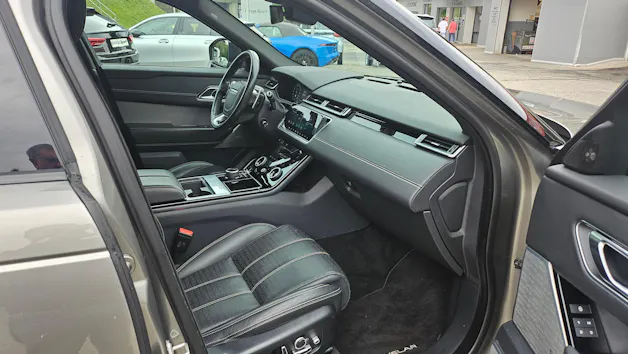 Land Rover Range Rover Velar 2.0 T R-Dynamic HSE
