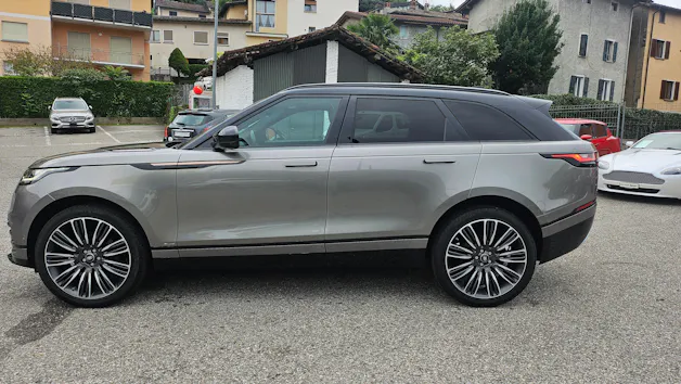 Land Rover Range Rover Velar 2.0 T R-Dynamic HSE