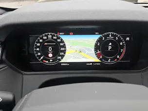 Land Rover Range Rover Velar 2.0 T R-Dynamic HSE