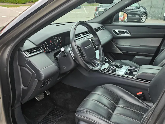 Land Rover Range Rover Velar 2.0 T R-Dynamic HSE