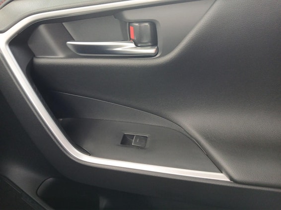 Vehicle image 15 Vehicle image 15