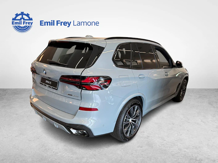 immagine del veicolo BMW X5