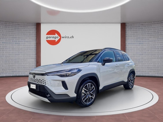 First vehicle image First vehicle image