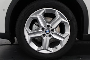 Vehicle image BMW iX2 20 eDrive