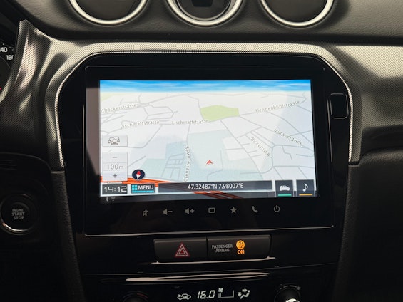 Vehicle image 9 Vehicle image 9