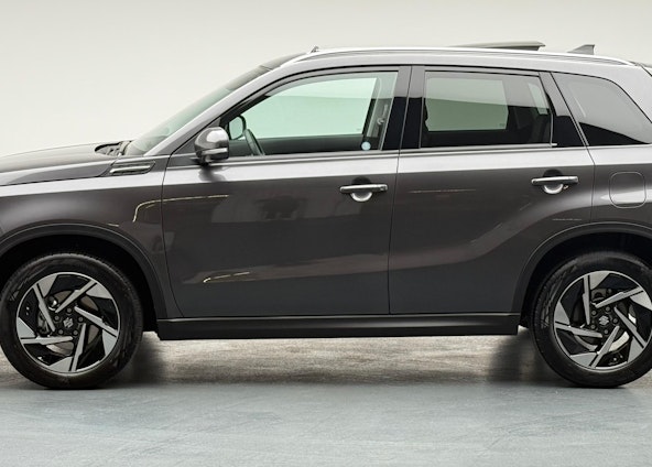 Vehicle image 3 Vehicle image 3