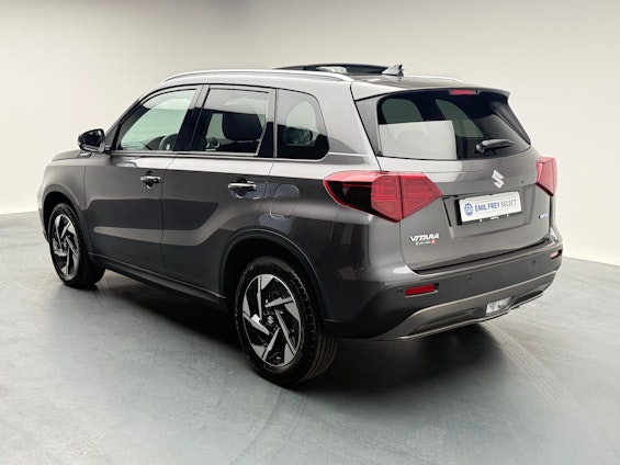 Vehicle image 10 Vehicle image 10