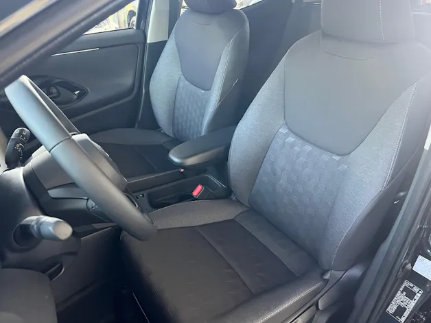 Toyota Yaris 1.5 VVT-i HSD Trend
