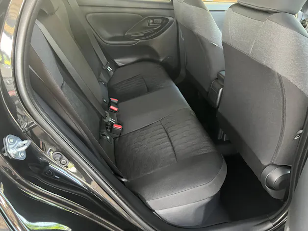 Toyota Yaris 1.5 VVT-i HSD Trend